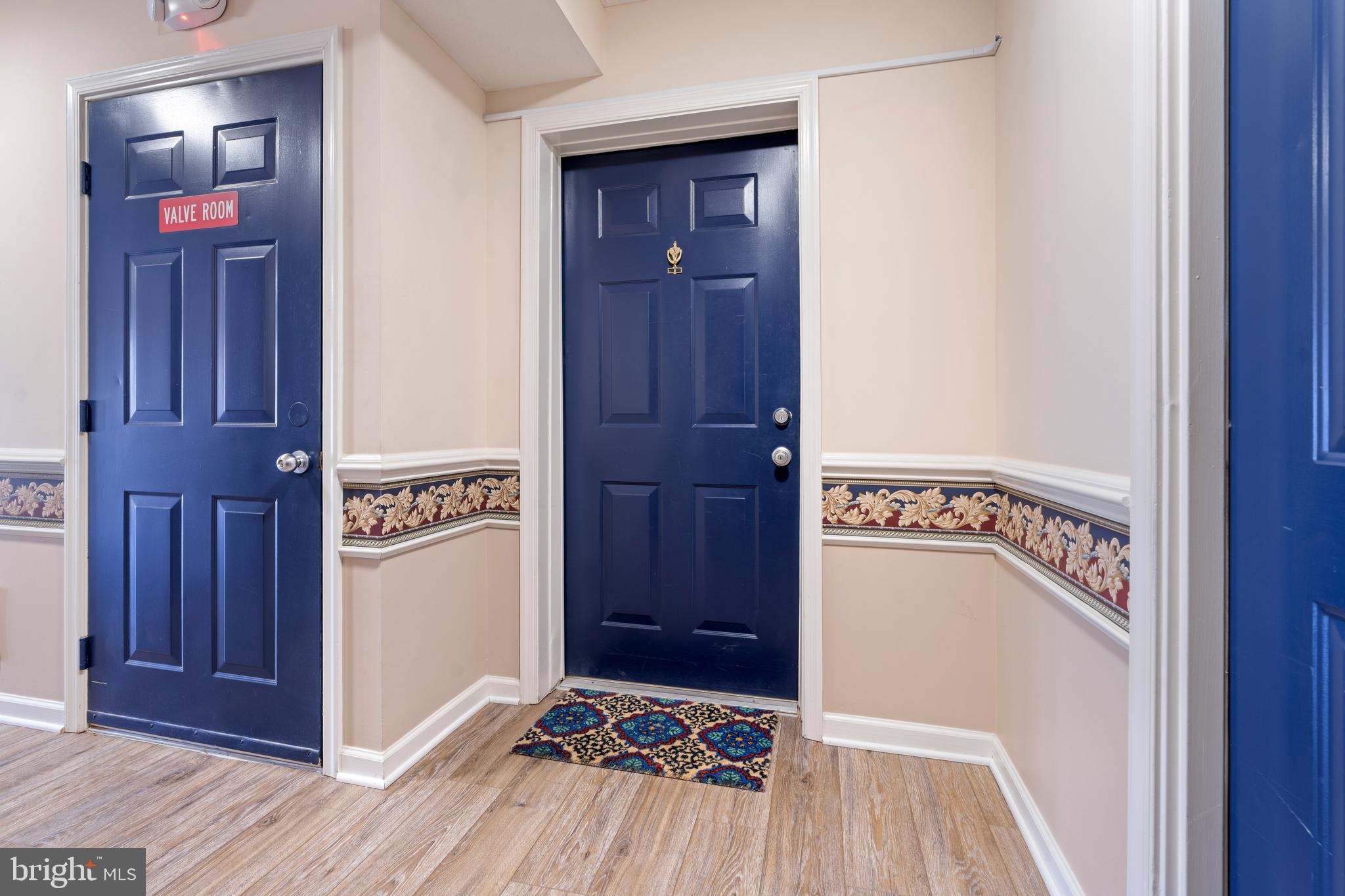 PERRY HALL FARMS GARDEN CONDOS - Residential