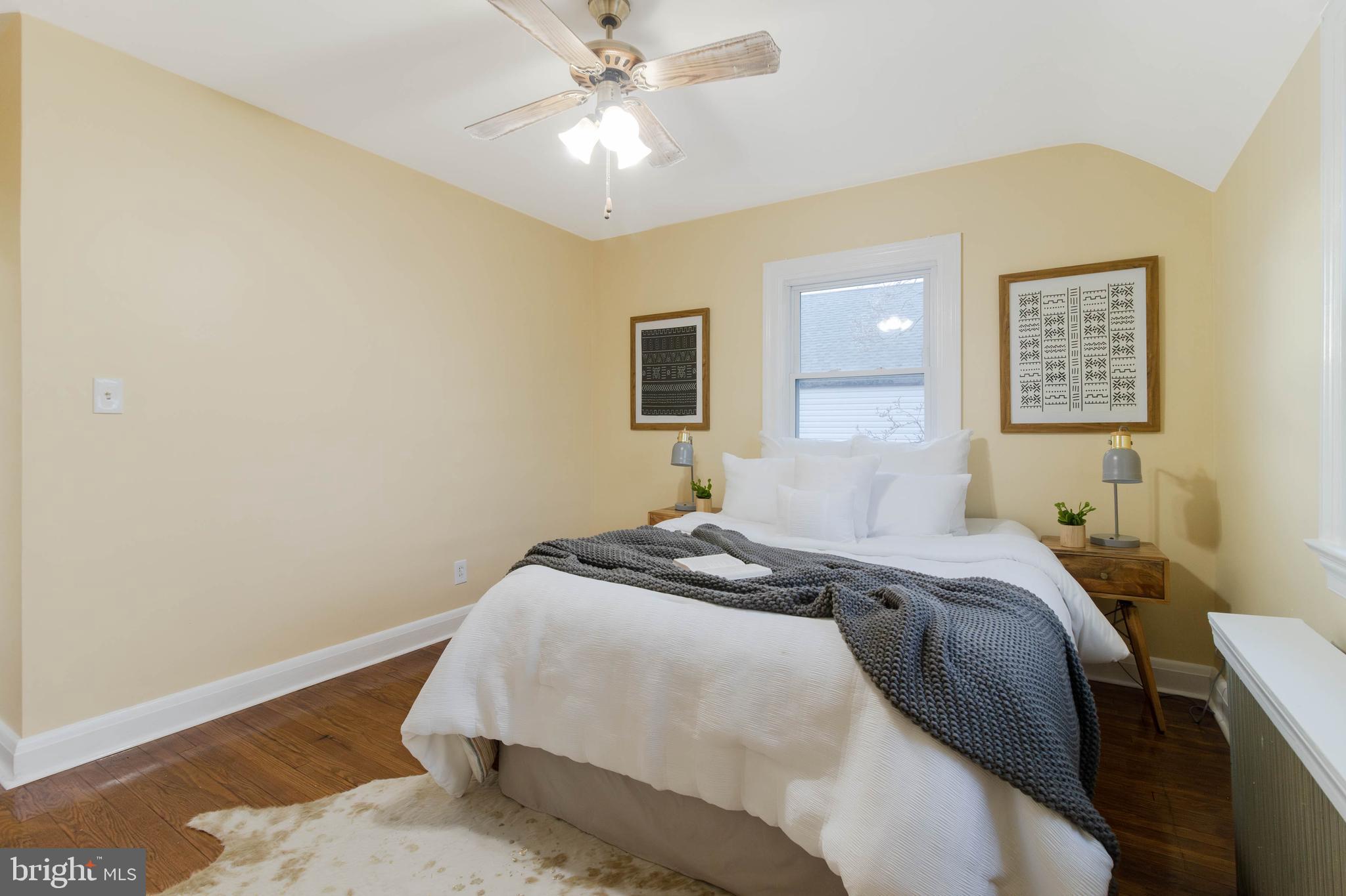 HERITAGE SQUARE - Residential