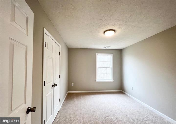 PELHAM'S CROSSING - Residential Lease