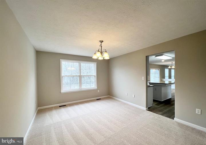 PELHAM'S CROSSING - Residential Lease