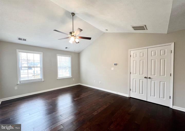 PELHAM'S CROSSING - Residential Lease