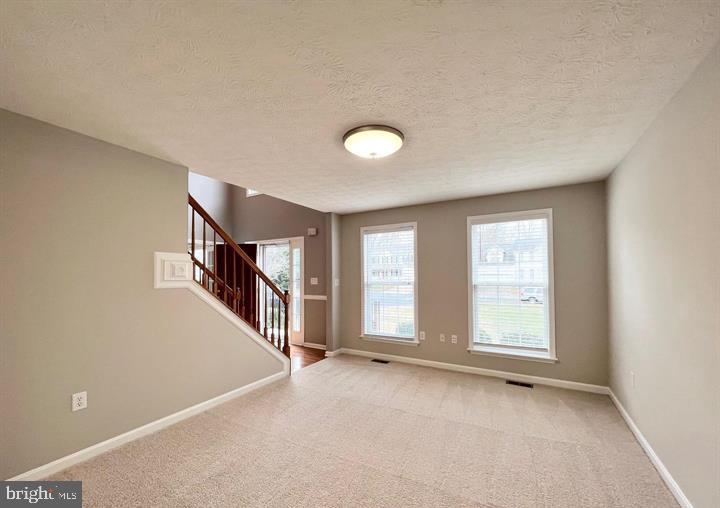 PELHAM'S CROSSING - Residential Lease