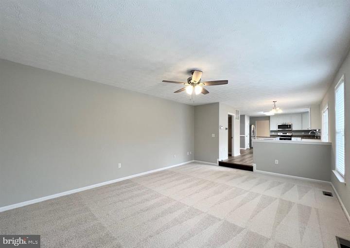 PELHAM'S CROSSING - Residential Lease