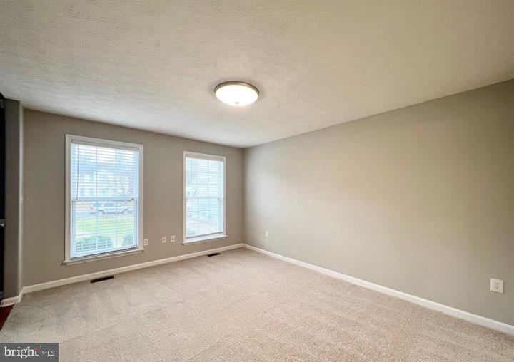 PELHAM'S CROSSING - Residential Lease