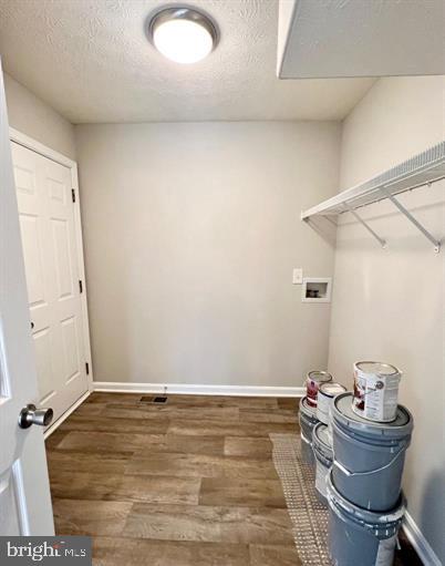 PELHAM'S CROSSING - Residential Lease