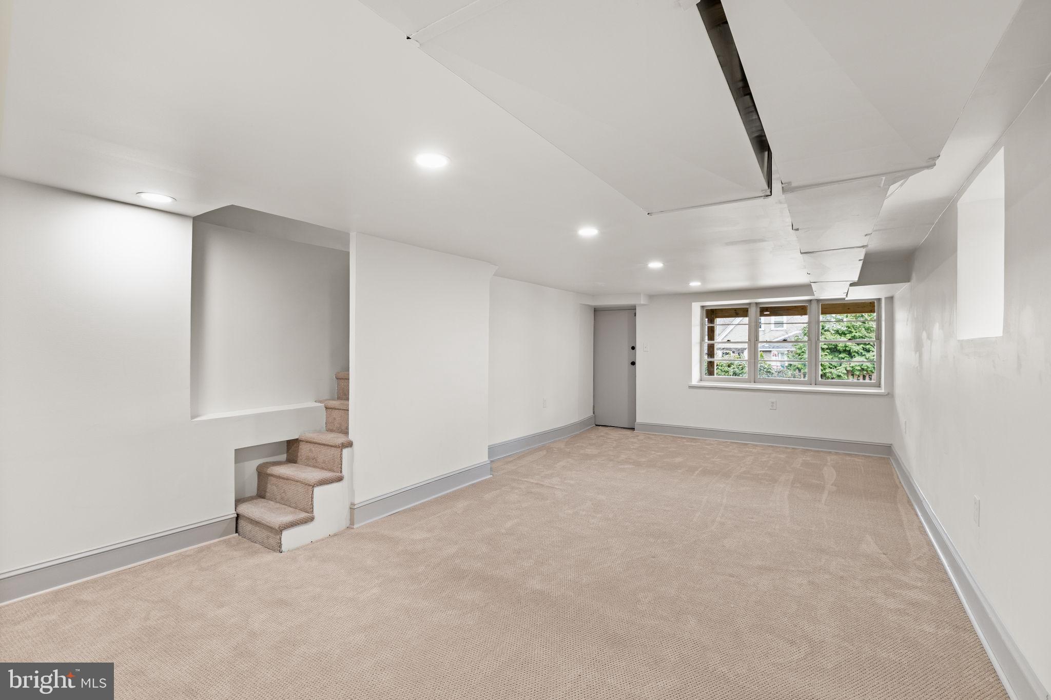 ARDMORE PARK - Residential