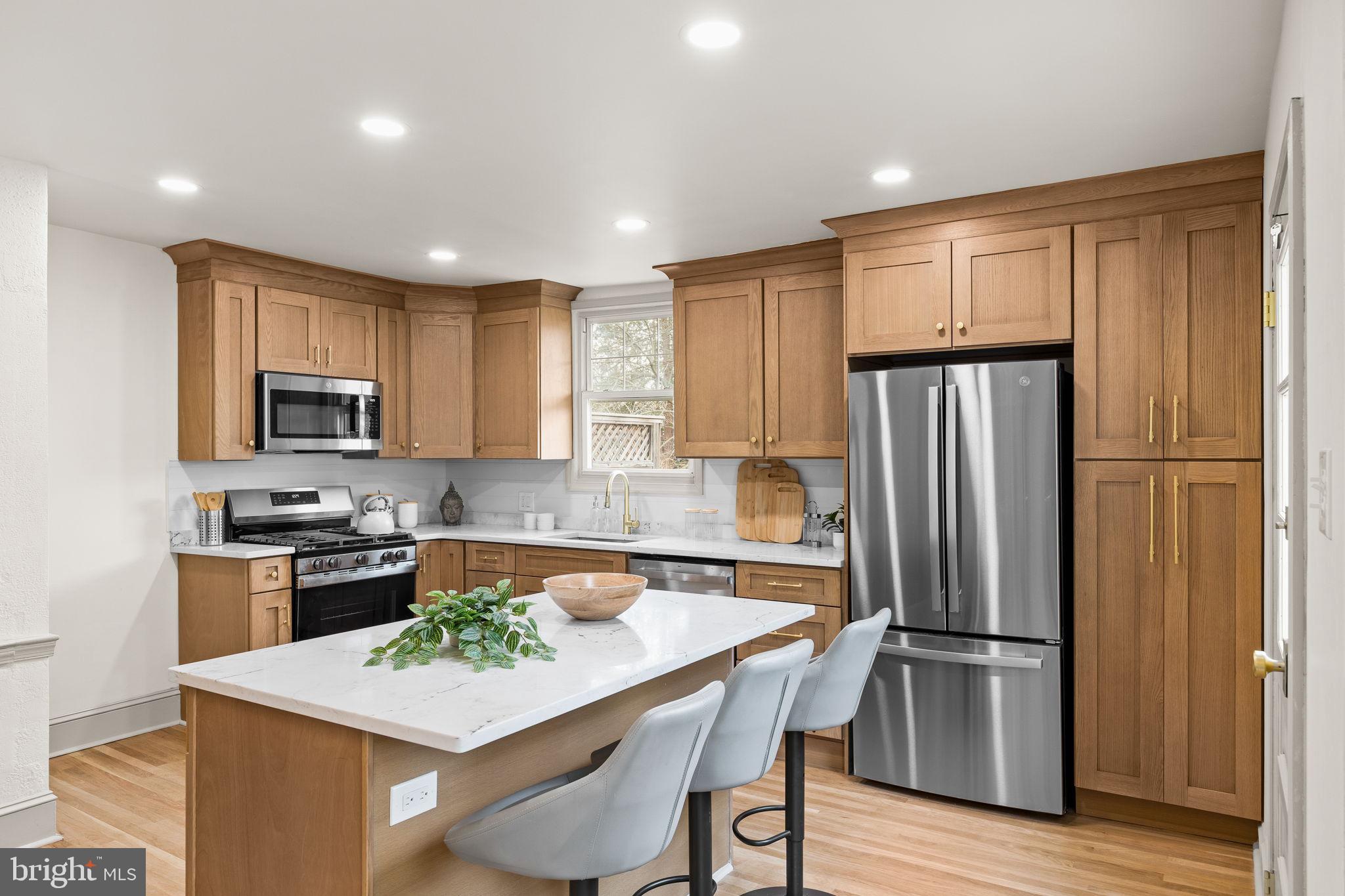 ARDMORE PARK - Residential