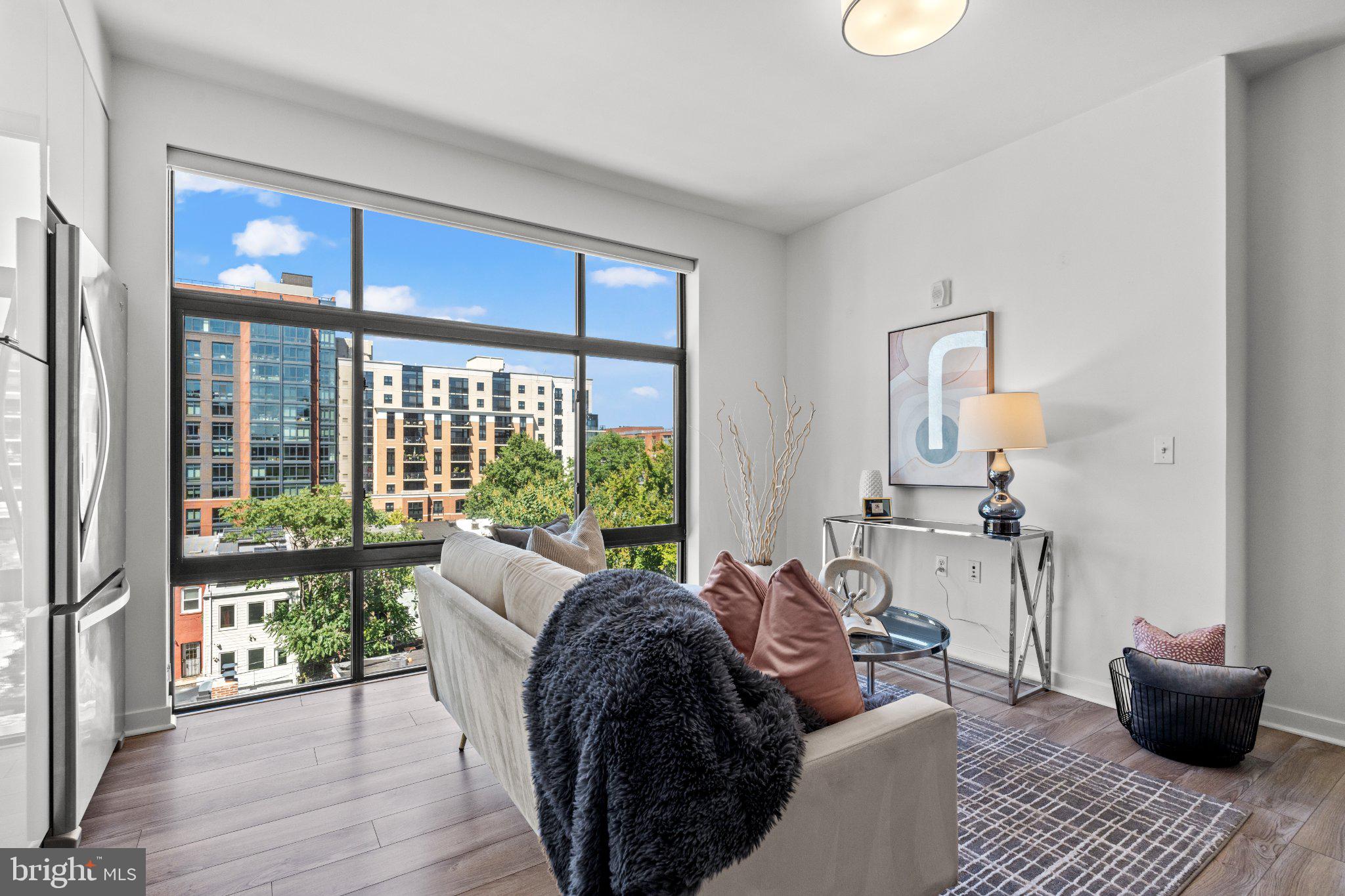 911 2ND STREET NW 505