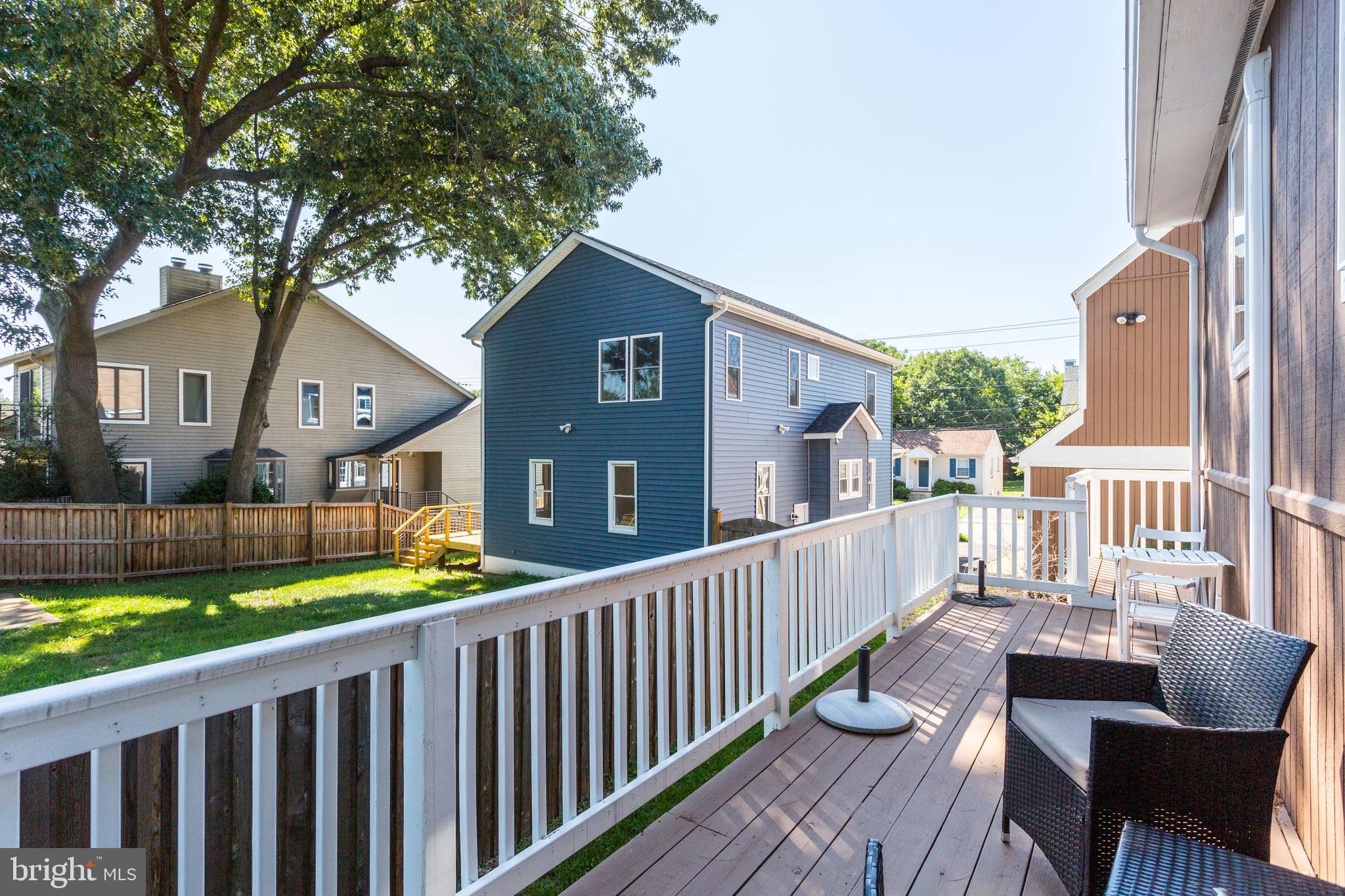 EASTPORT - Residential Lease