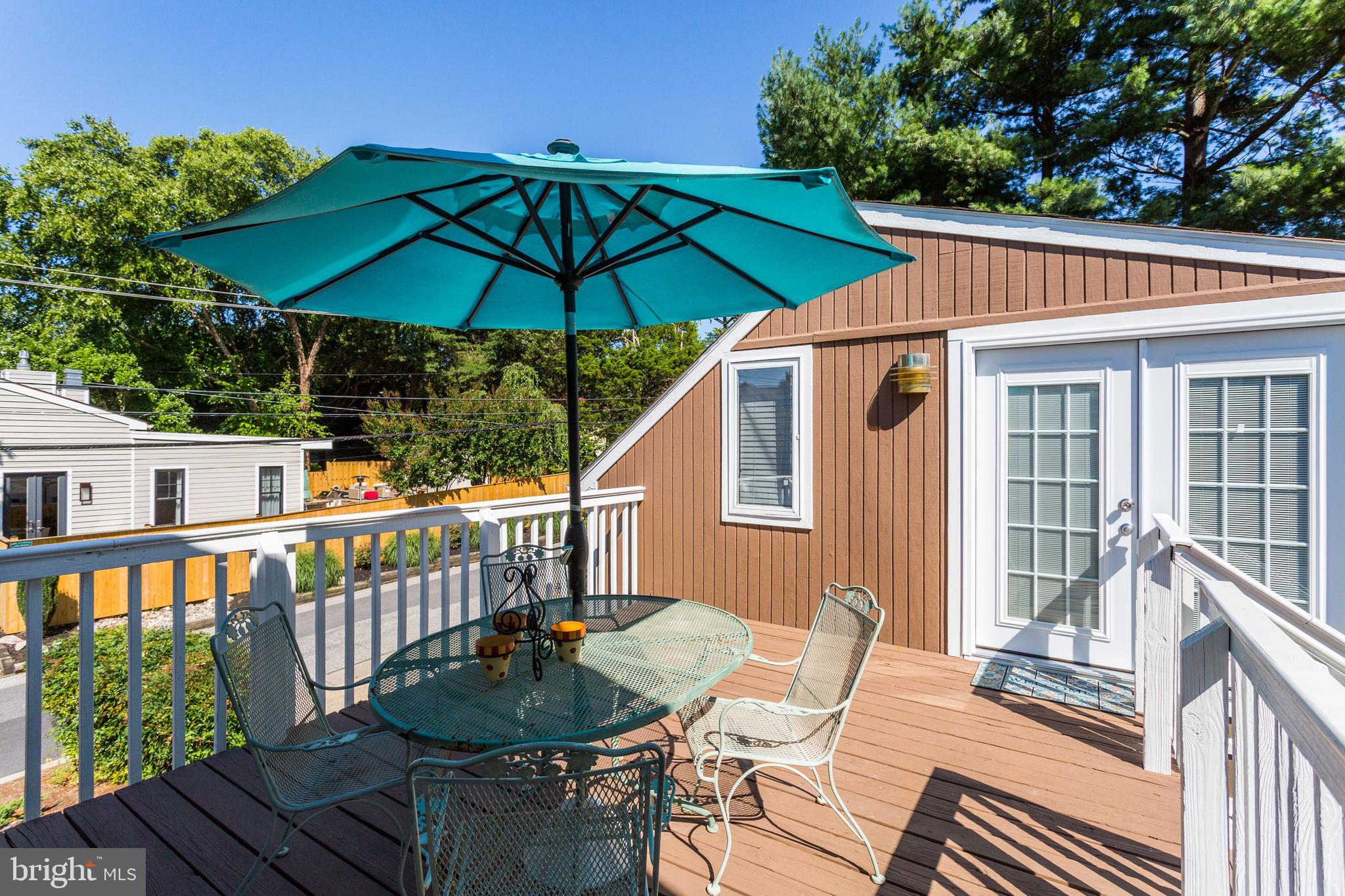 EASTPORT - Residential Lease