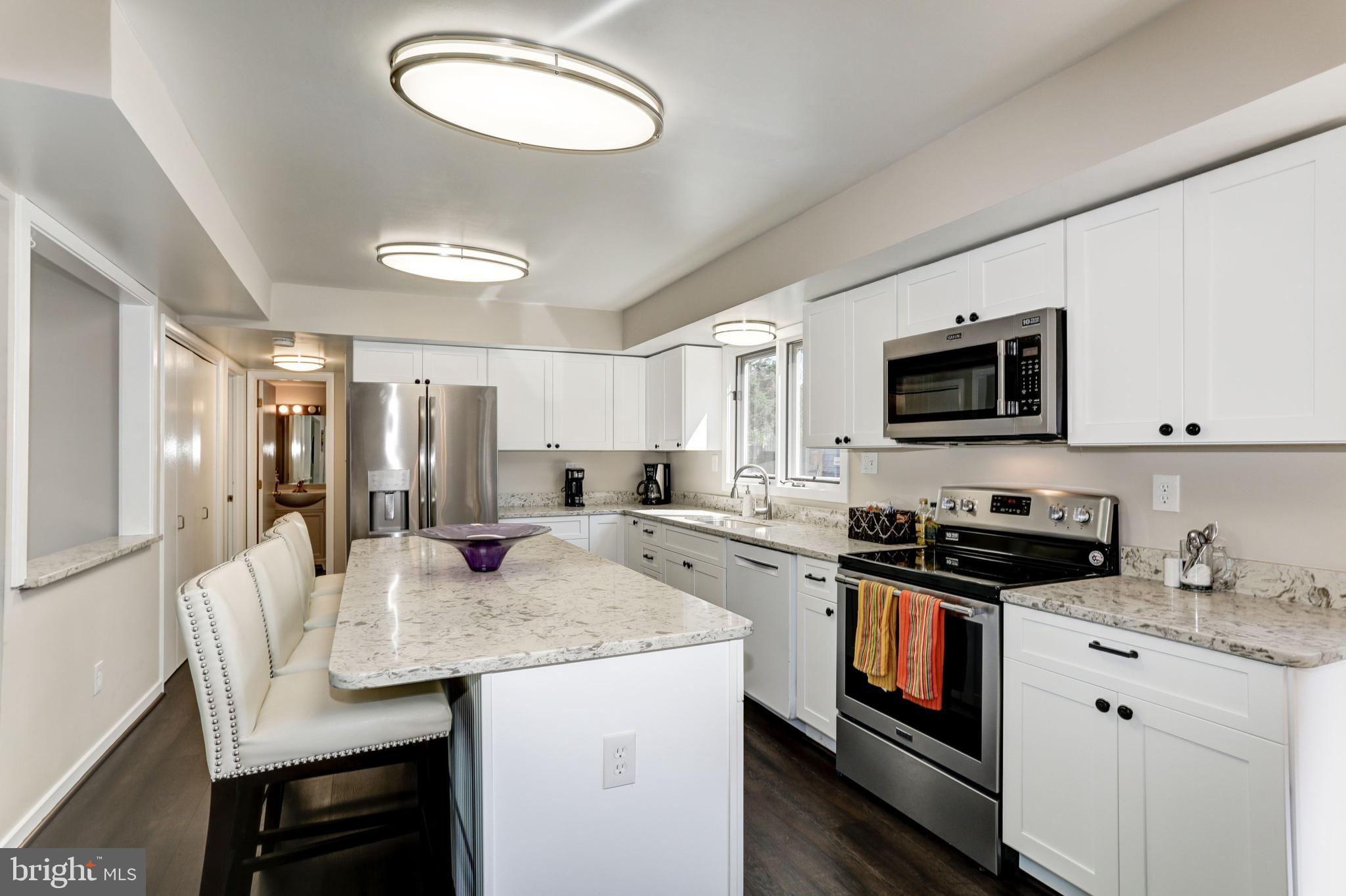 EASTPORT - Residential Lease