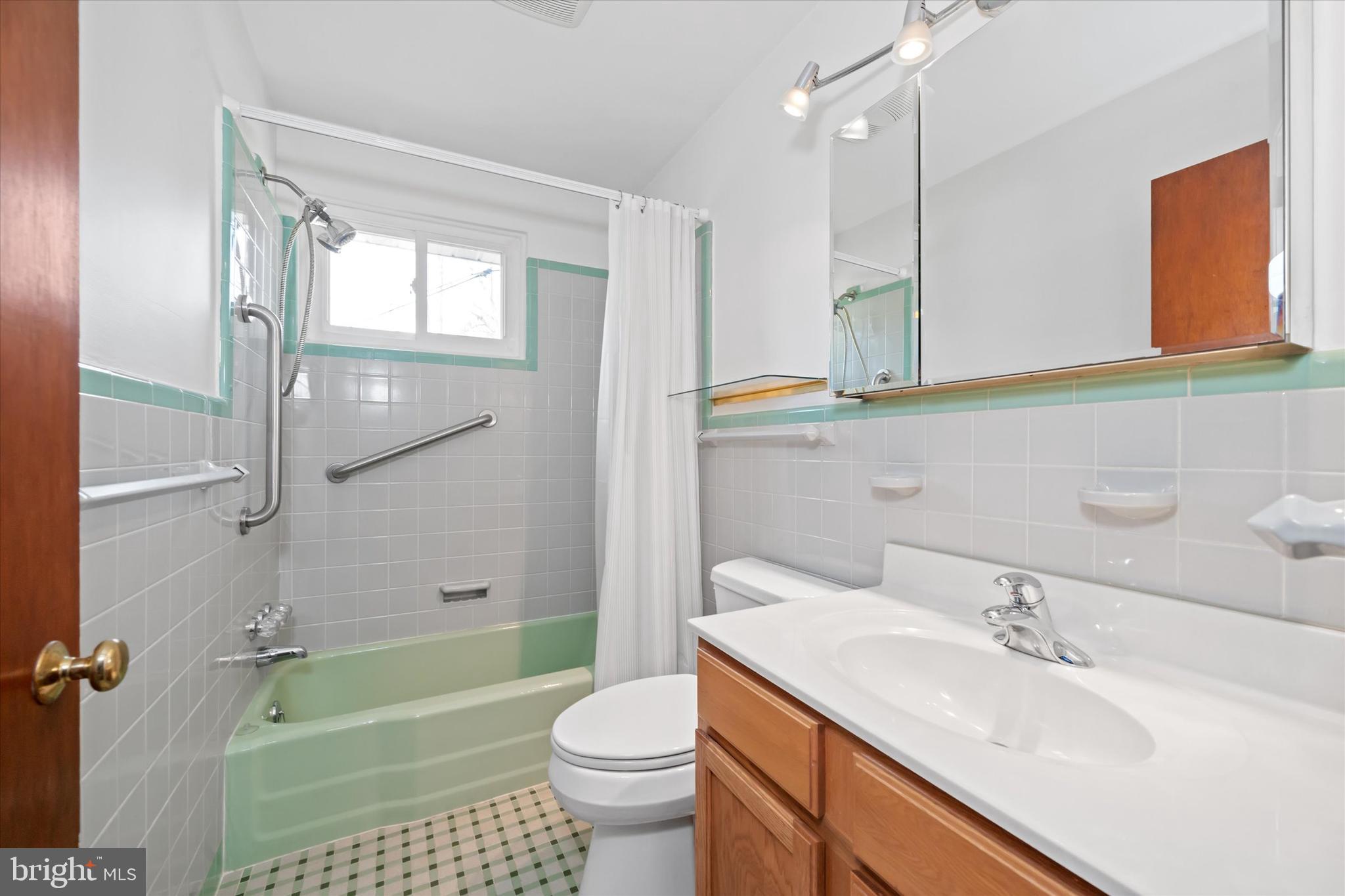 BURROWS RUN - Residential