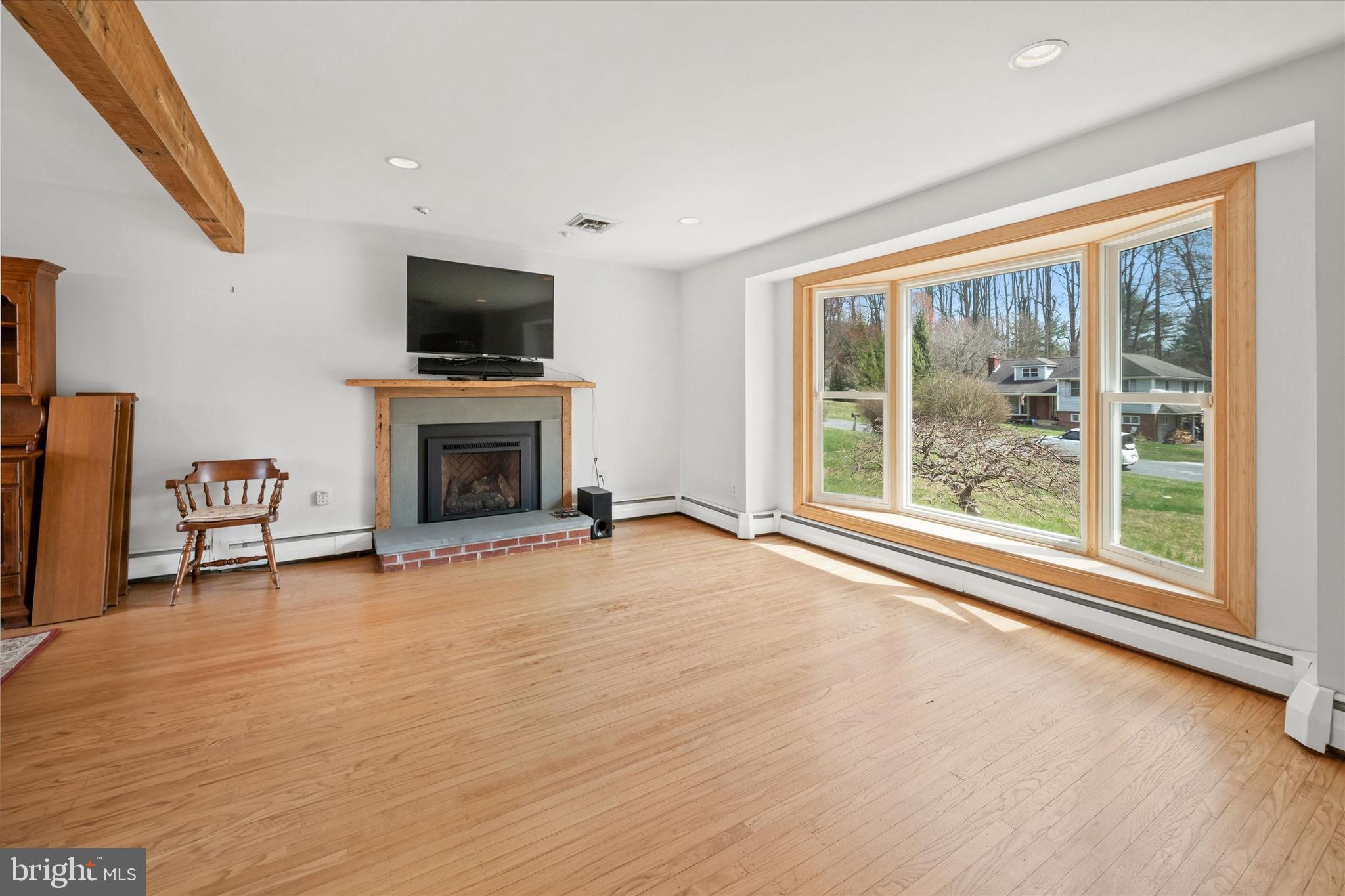 BURROWS RUN - Residential