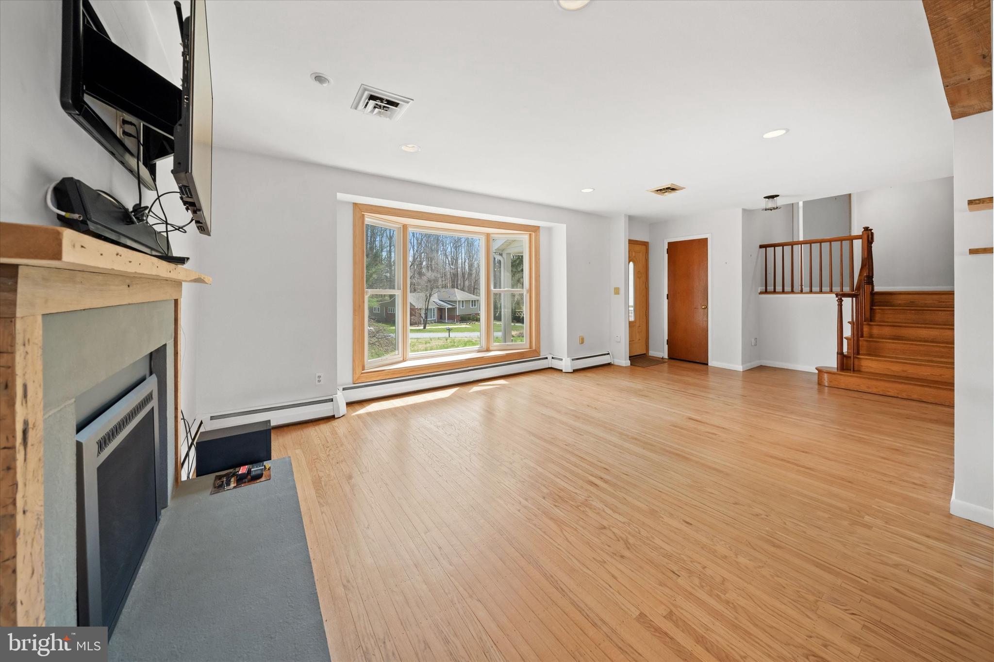 BURROWS RUN - Residential