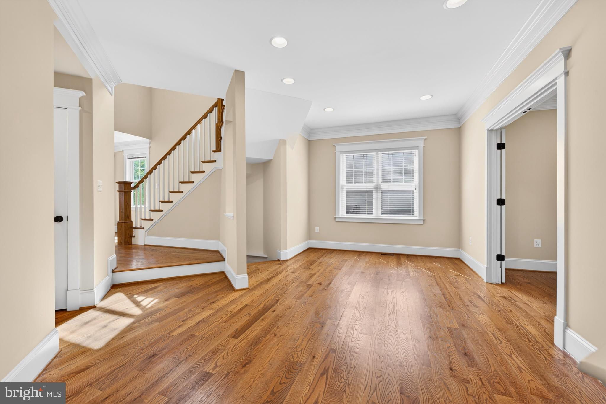 CHURCHILL - Residential