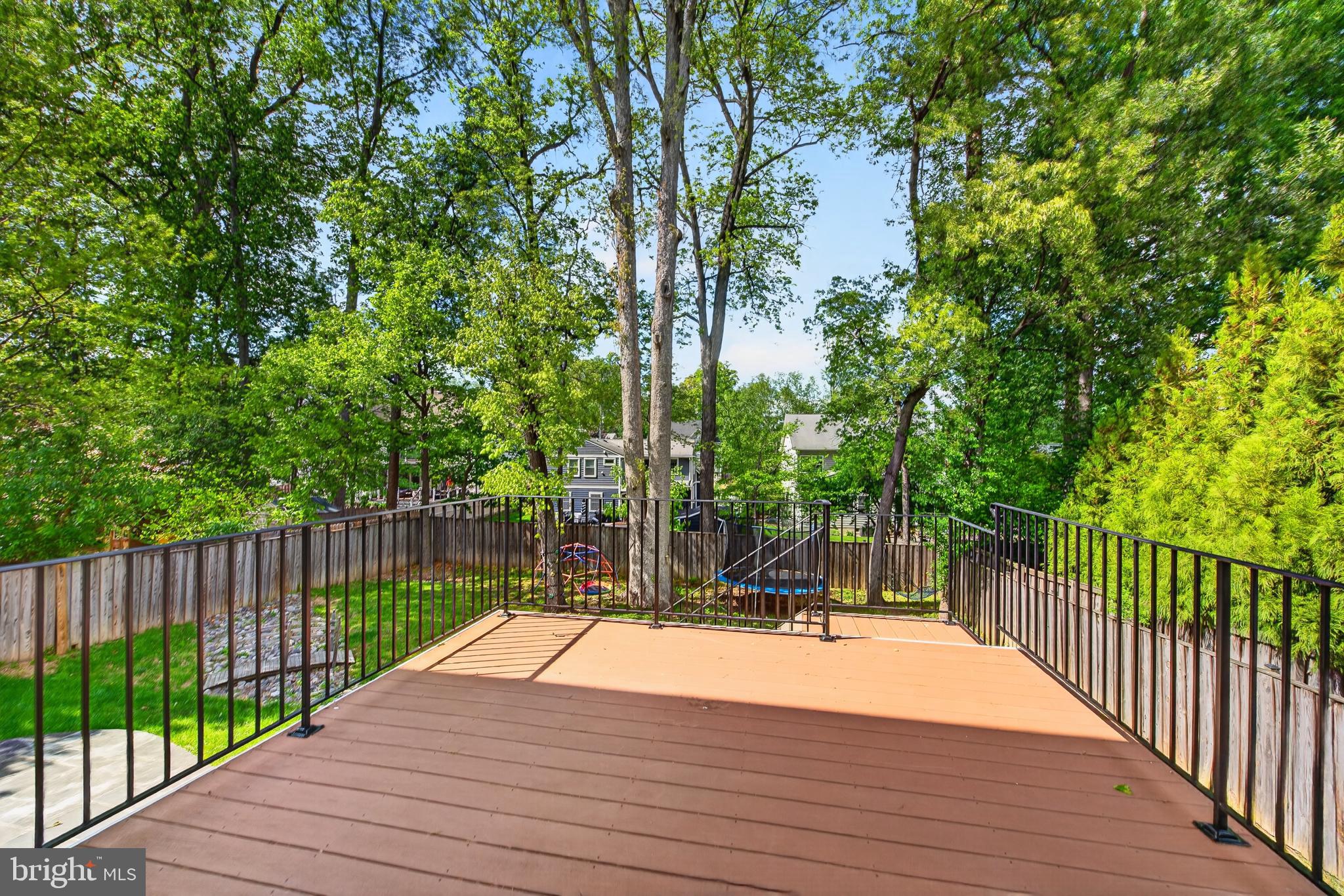 CHURCHILL - Residential