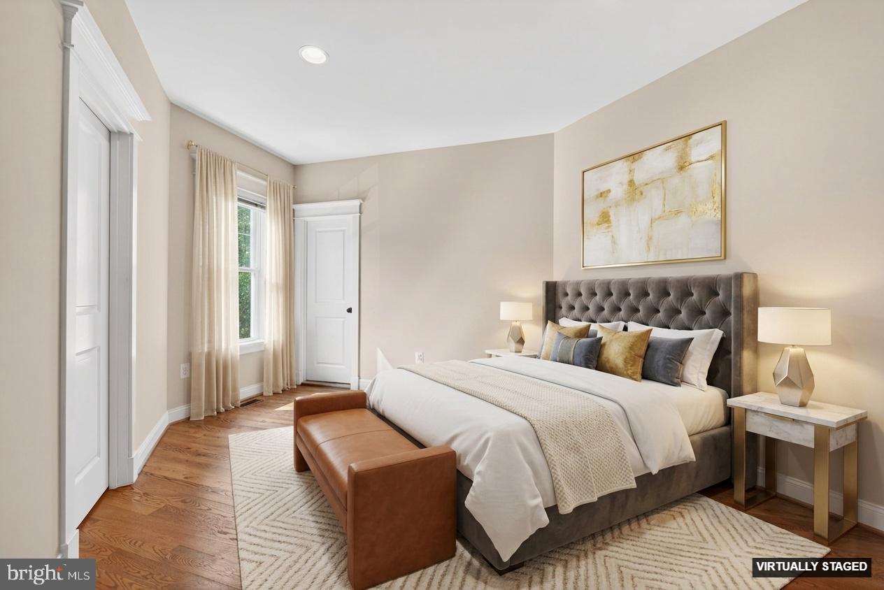 CHURCHILL - Residential