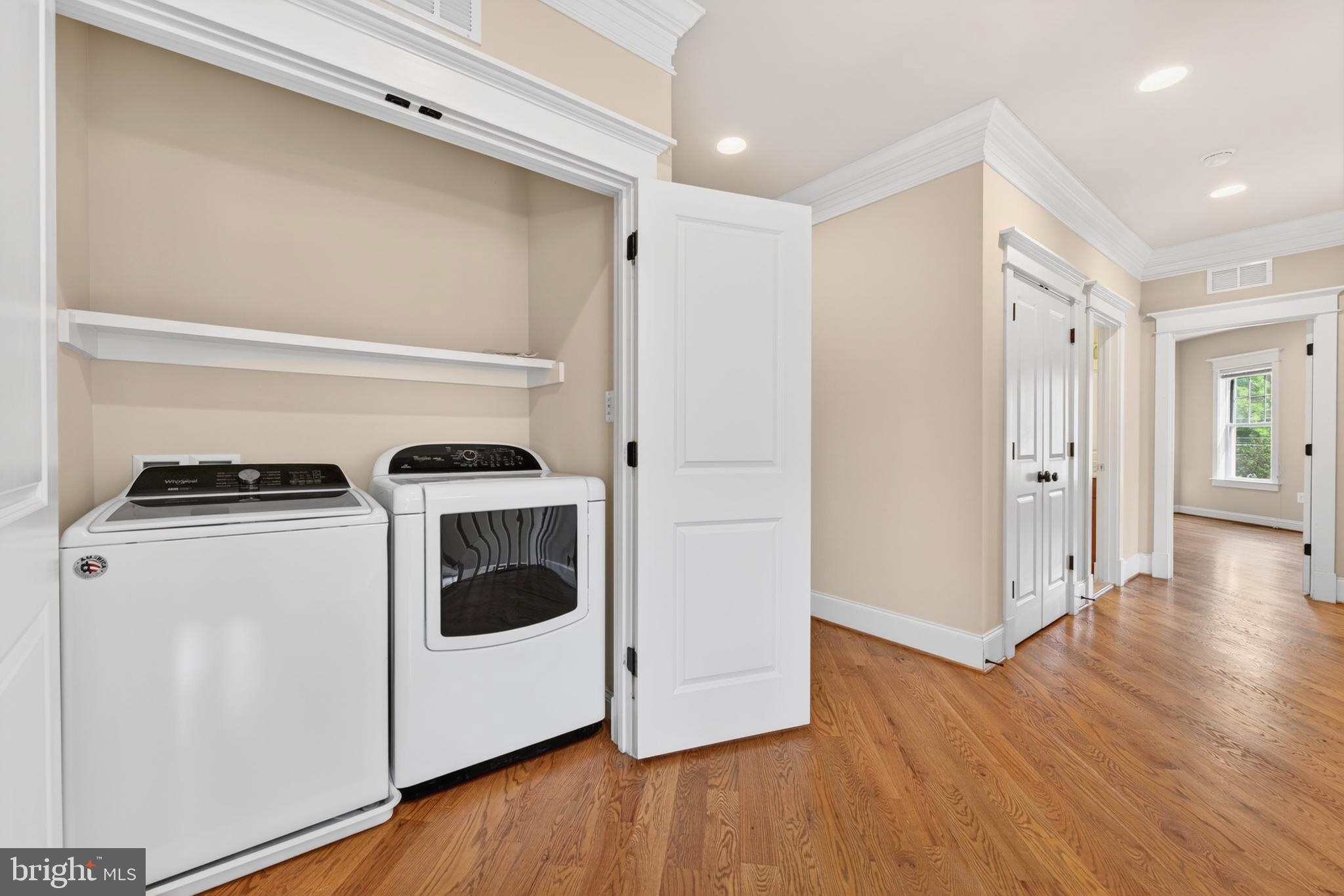 CHURCHILL - Residential