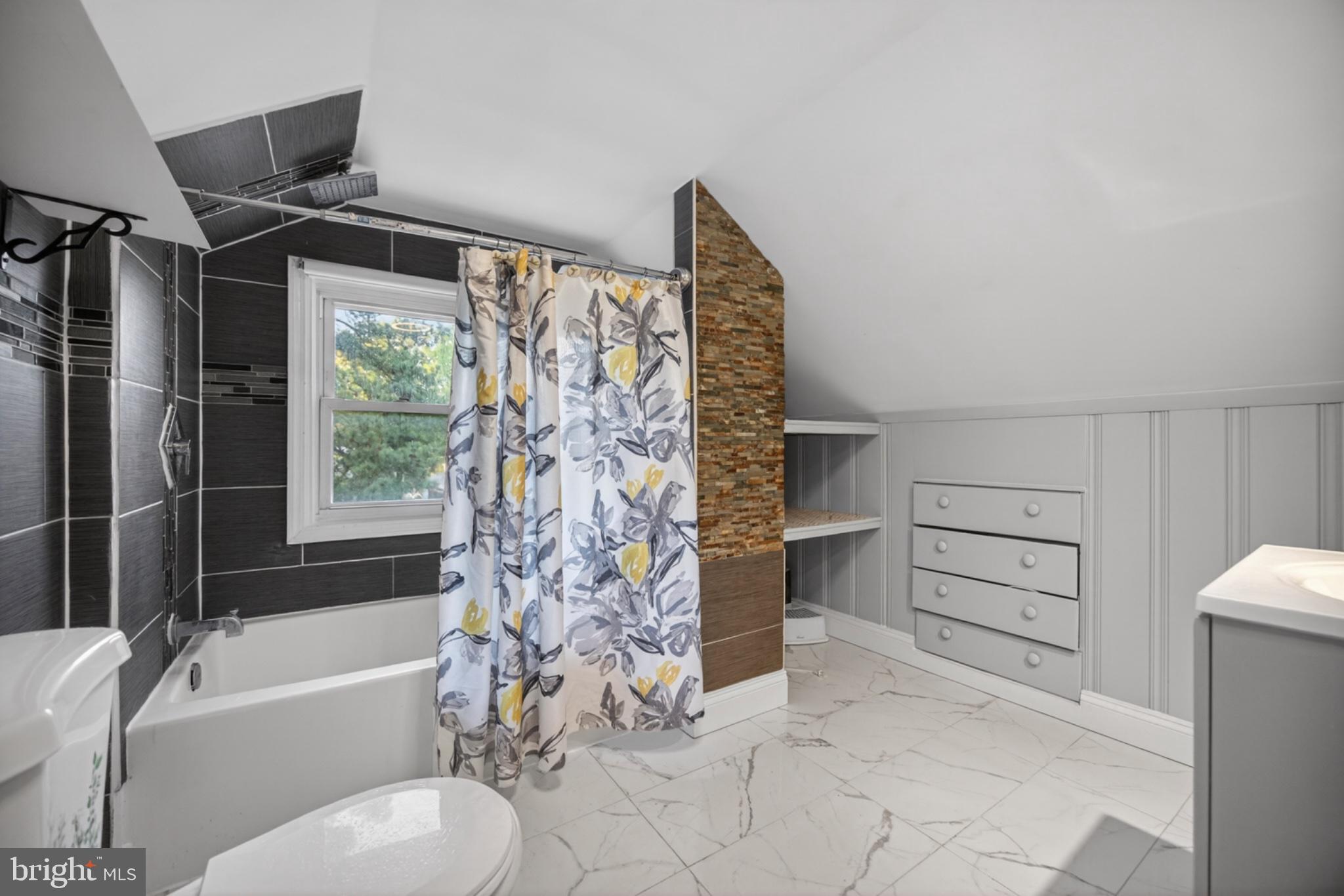 MARTINDALE - Residential