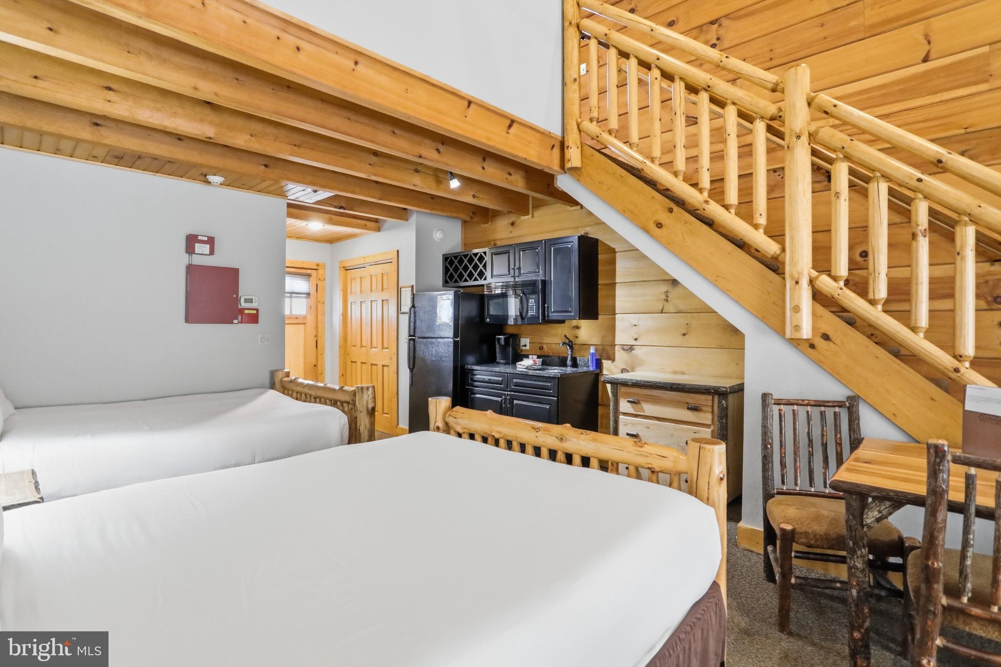 THE LODGES AT SUNSET VILLAGE - Residential