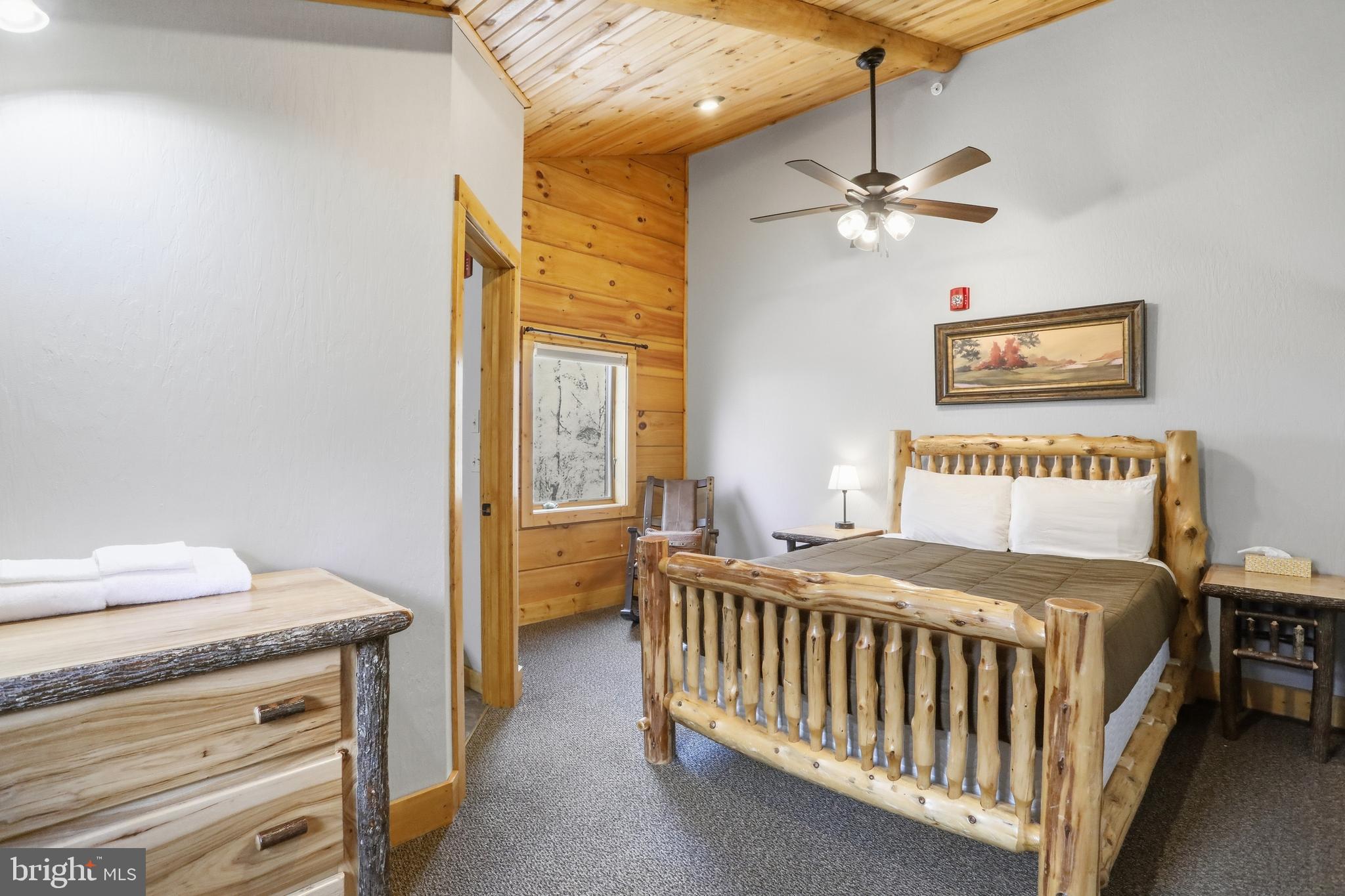 THE LODGES AT SUNSET VILLAGE - Residential