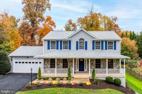 8926 JAMESON STREET LORTON VA 22079