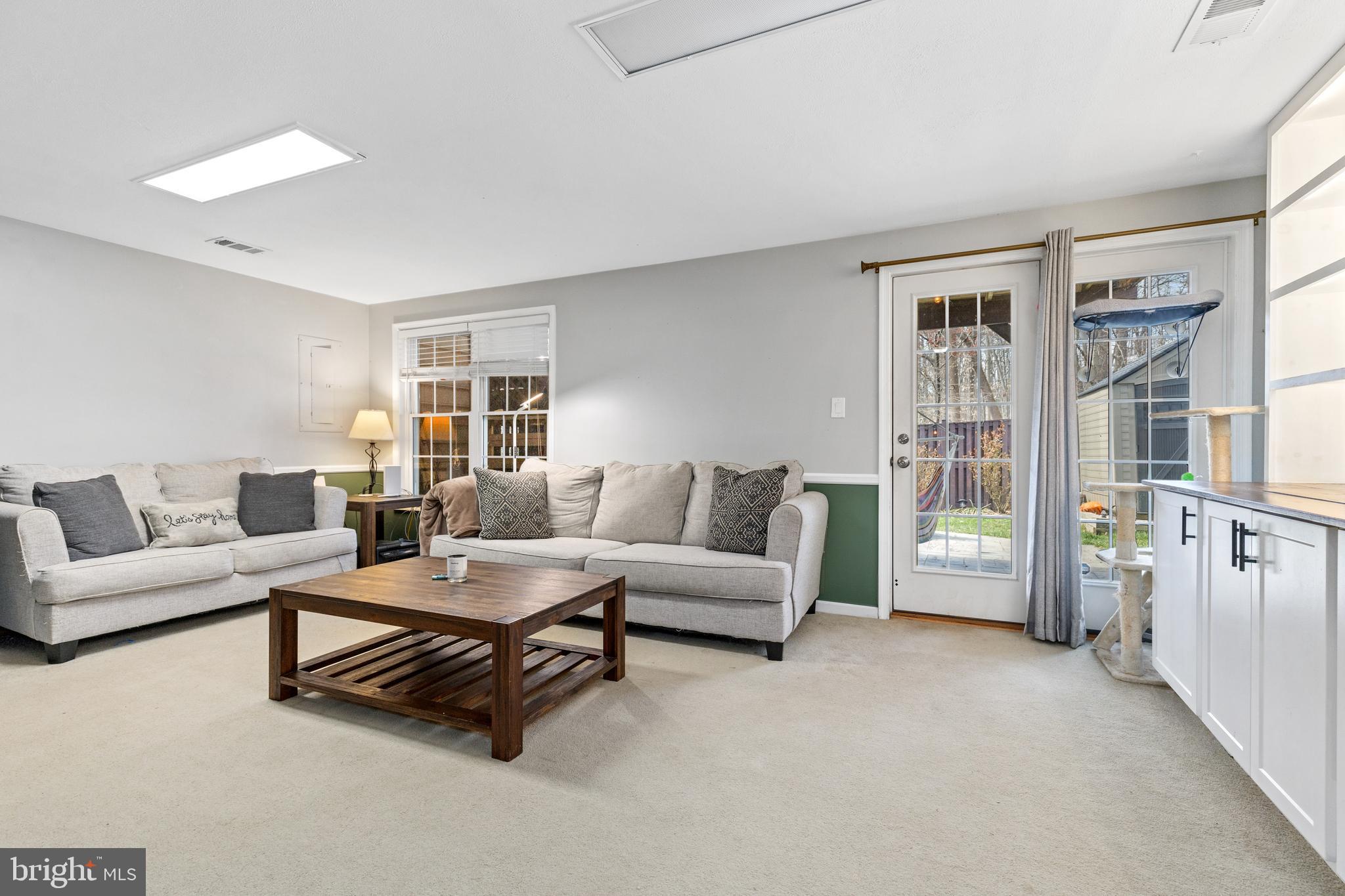 SHADOWBROOK - Residential