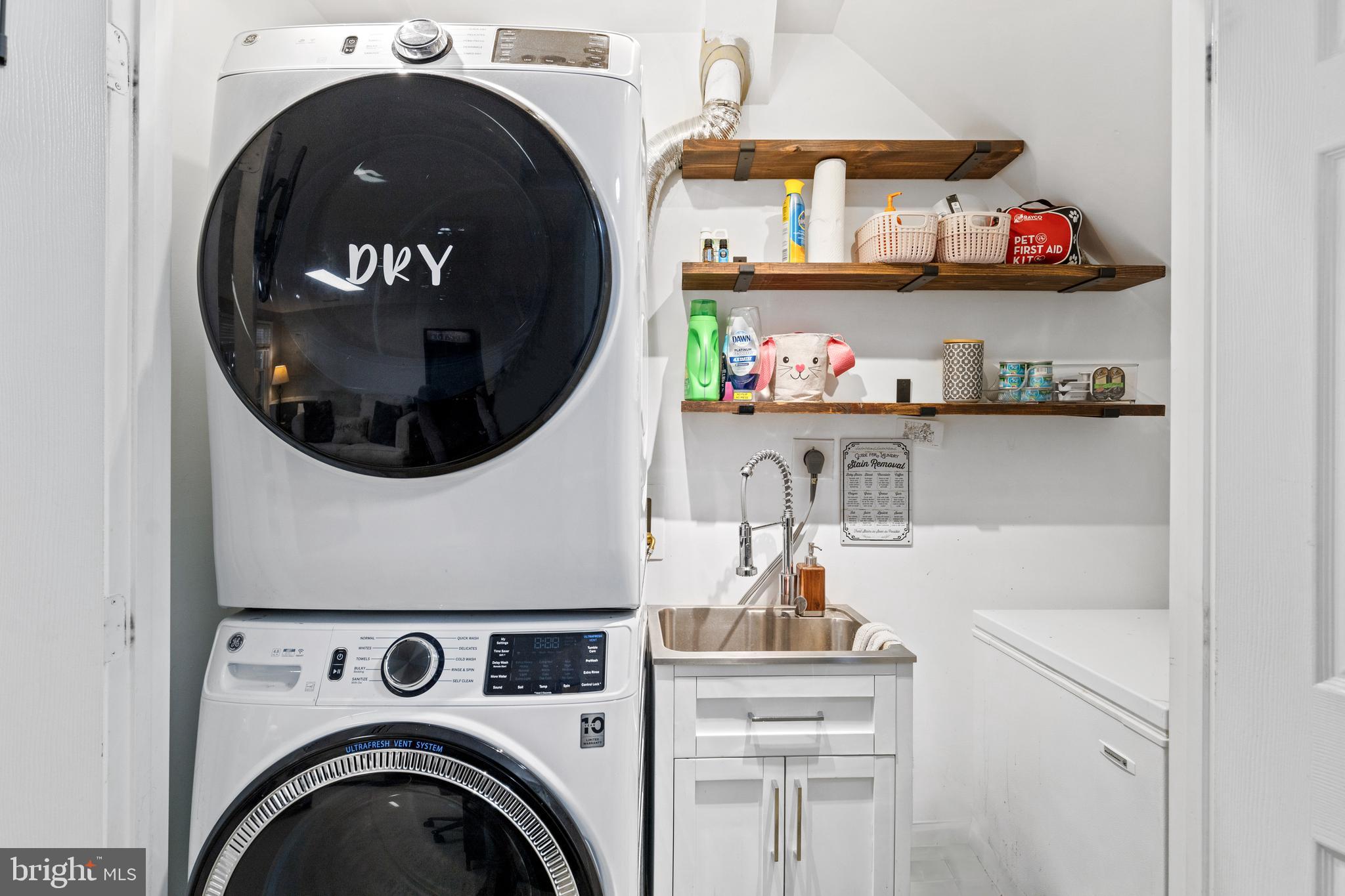 SHADOWBROOK - Residential