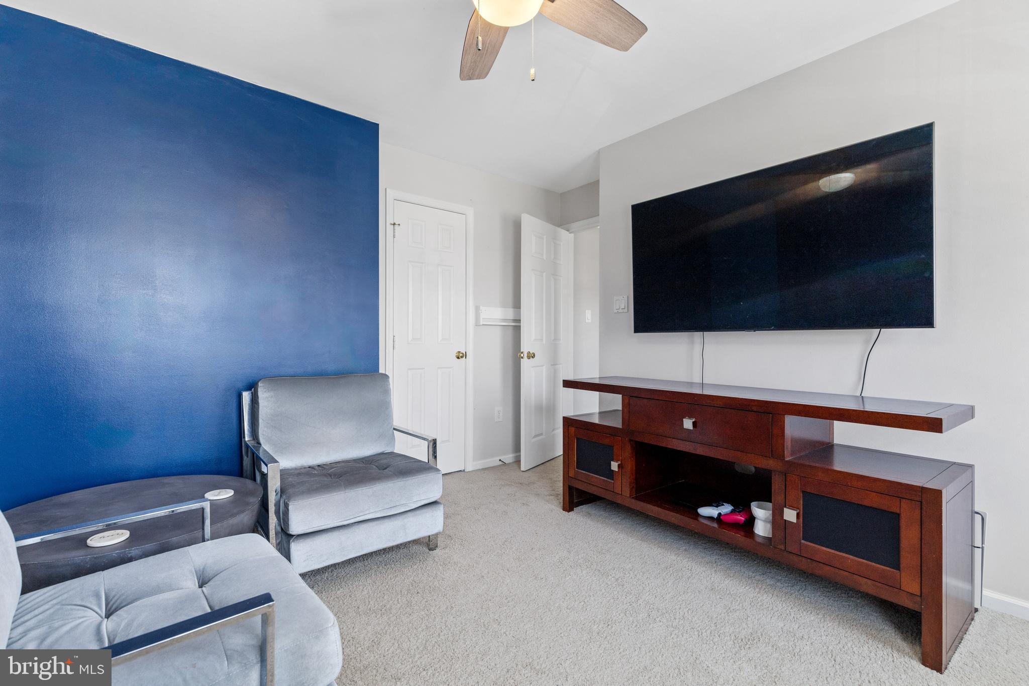 SHADOWBROOK - Residential