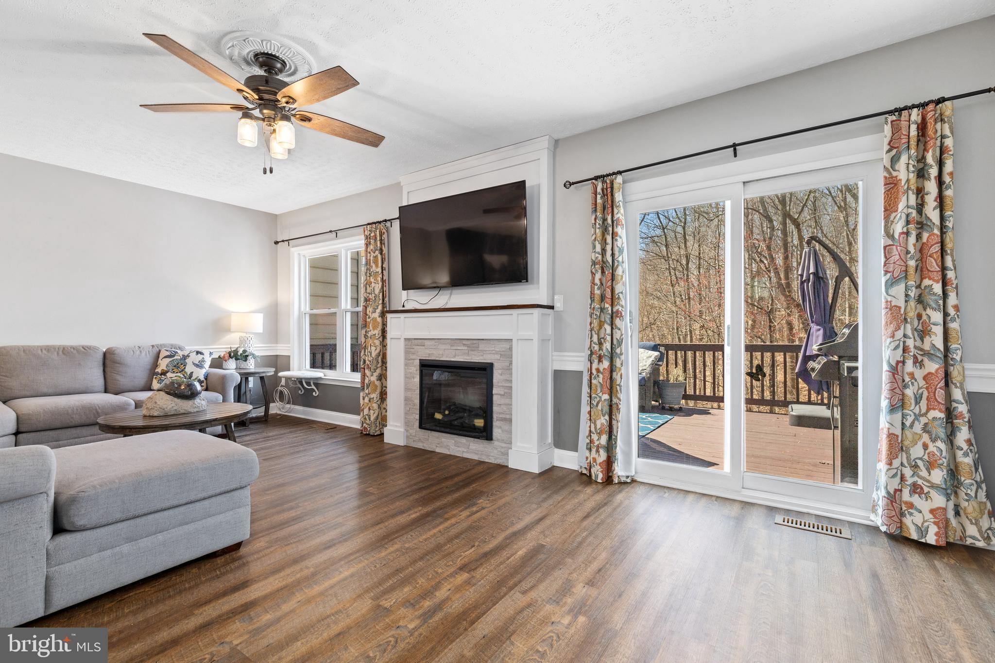 SHADOWBROOK - Residential