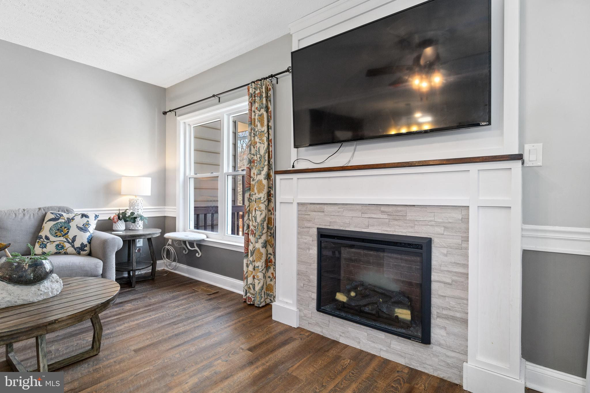 SHADOWBROOK - Residential