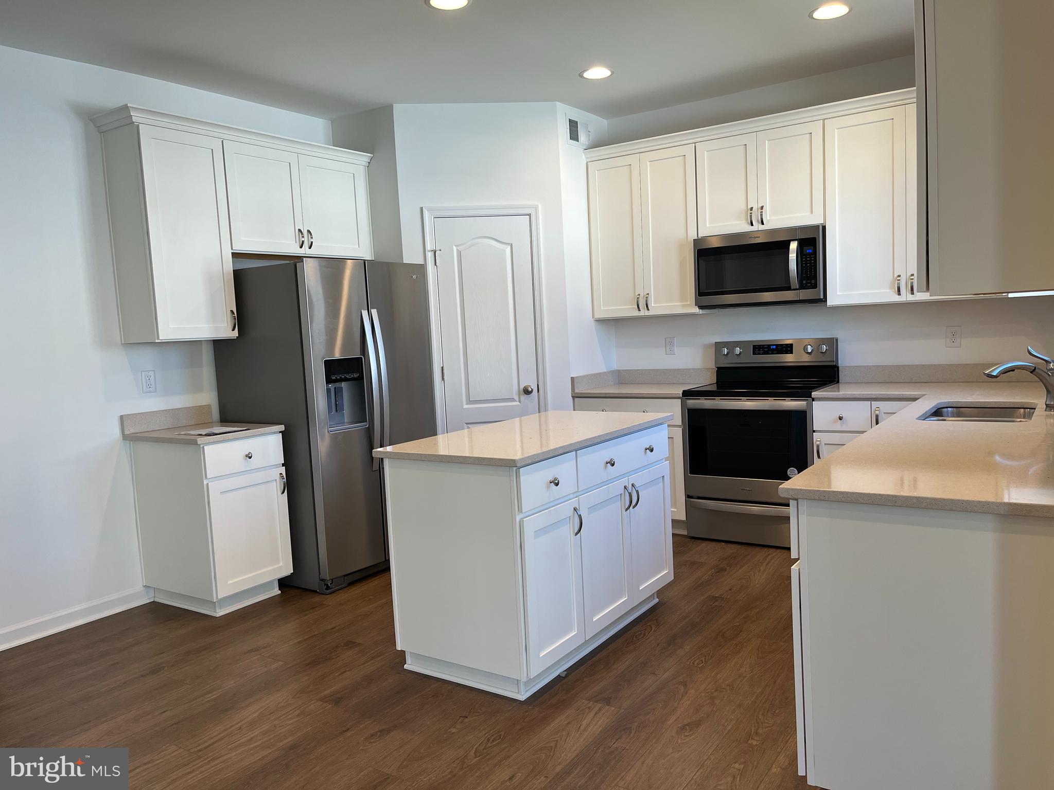 MARTINSBURG STATION - Residential Lease