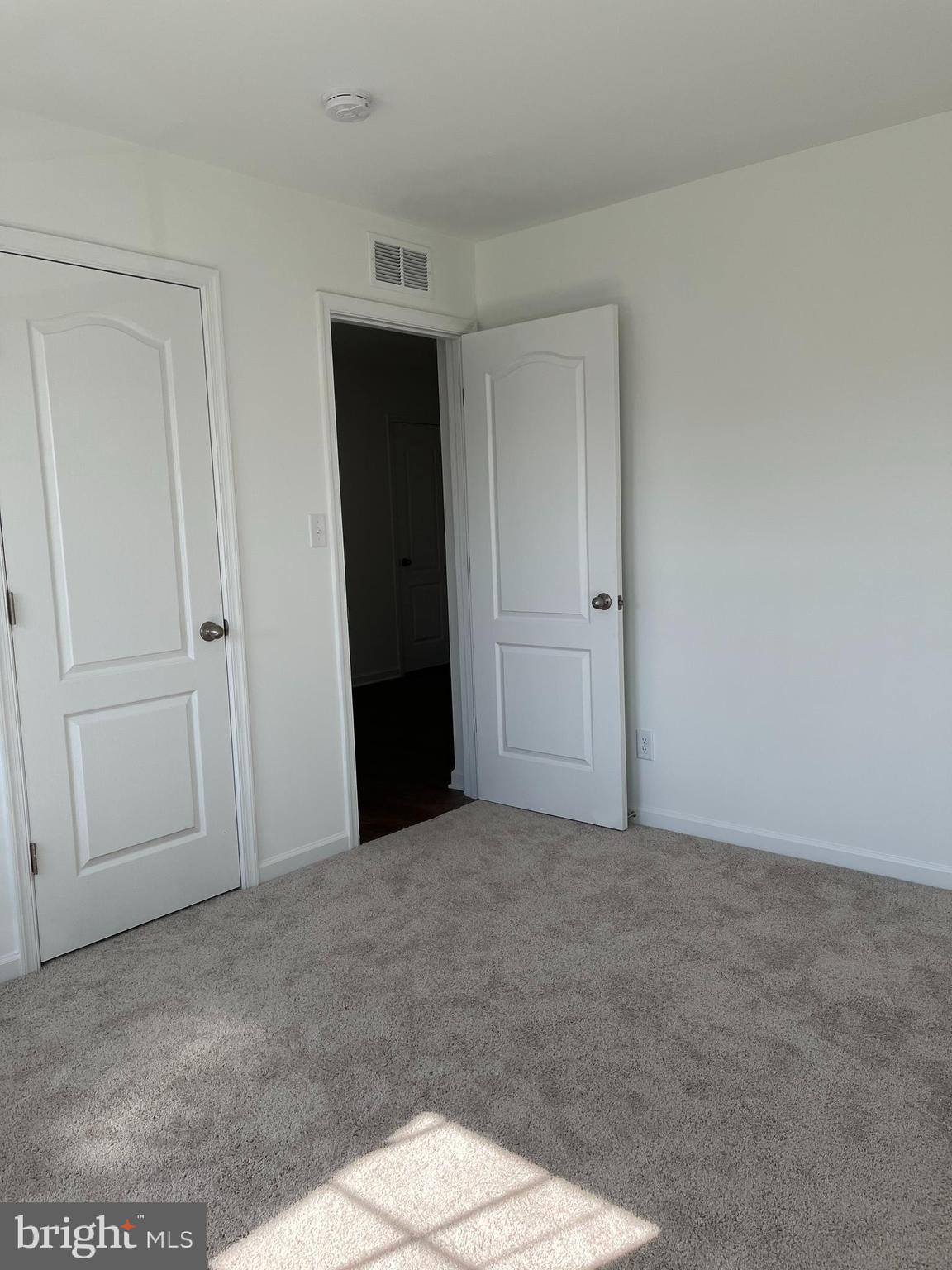 MARTINSBURG STATION - Residential Lease