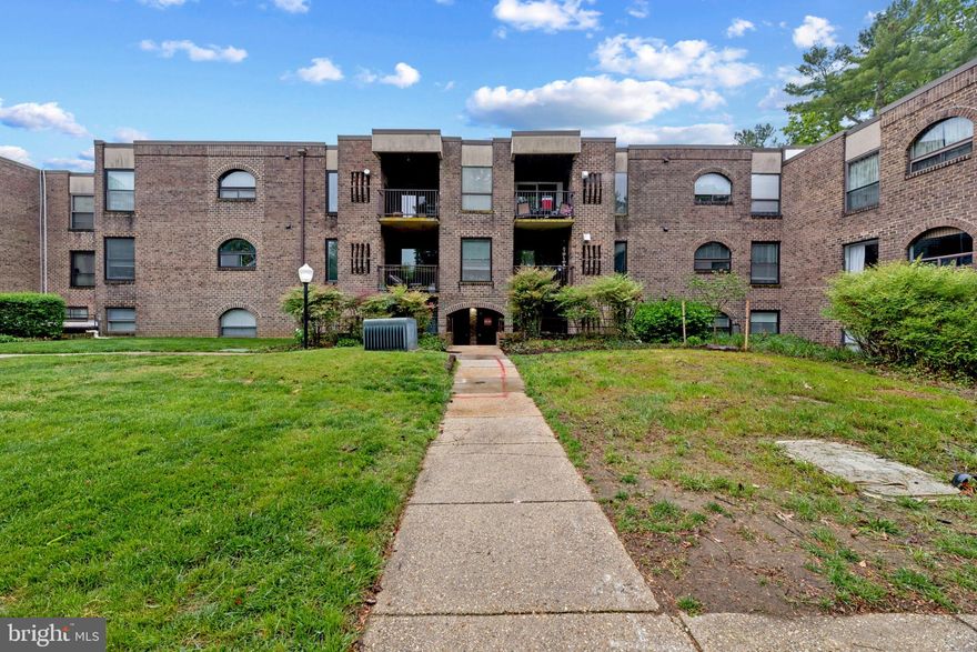 Annapolis Living Without the Hassle — Renovated, Move-In Ready, and Priced to Move

Renovated and move-in ready in the heart of Annapolis, and priced $10,000 below comparable units in the community. This 1,300+ sq ft condo checks every box: open concept living room with recessed lighting, updated kitchen with stainless steel appliances, tiled bathrooms, Electrolux front-load washer and dryer, and more closet space than you'll know what to do with. The luxury plantation shutters and thoughtful finishes give this one a custom feel you don't usually find at this price point. Step outside to your private patio overlooking a serene park-like green space. Perfect for morning coffee or unwinding after a long day. The condo fee covers gas heat, gas cooking, water, sewer, trash, lawn care, snow removal, and exterior building maintenance, keeping your monthly costs simple and predictable. The Fairwinds community offers a pool, tennis courts, playground, and plenty of parking. Walk to Giant, CVS, Starbucks, Dunkin, and local dining. Quiet Waters Park is right around the corner and historic downtown Annapolis is less than 7 miles away. Cash and conventional financing only. No FHA or VA.