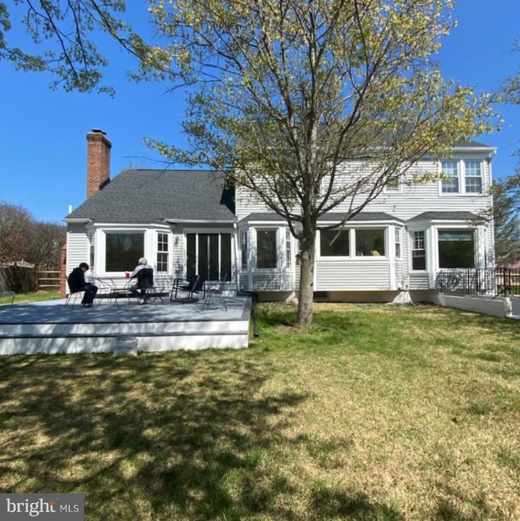 803 HALLYARD COURT SE