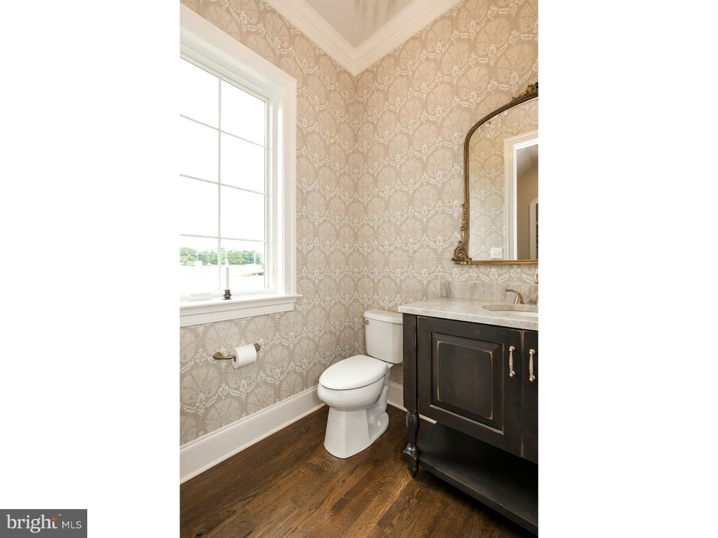 WHITEGATE - Residential