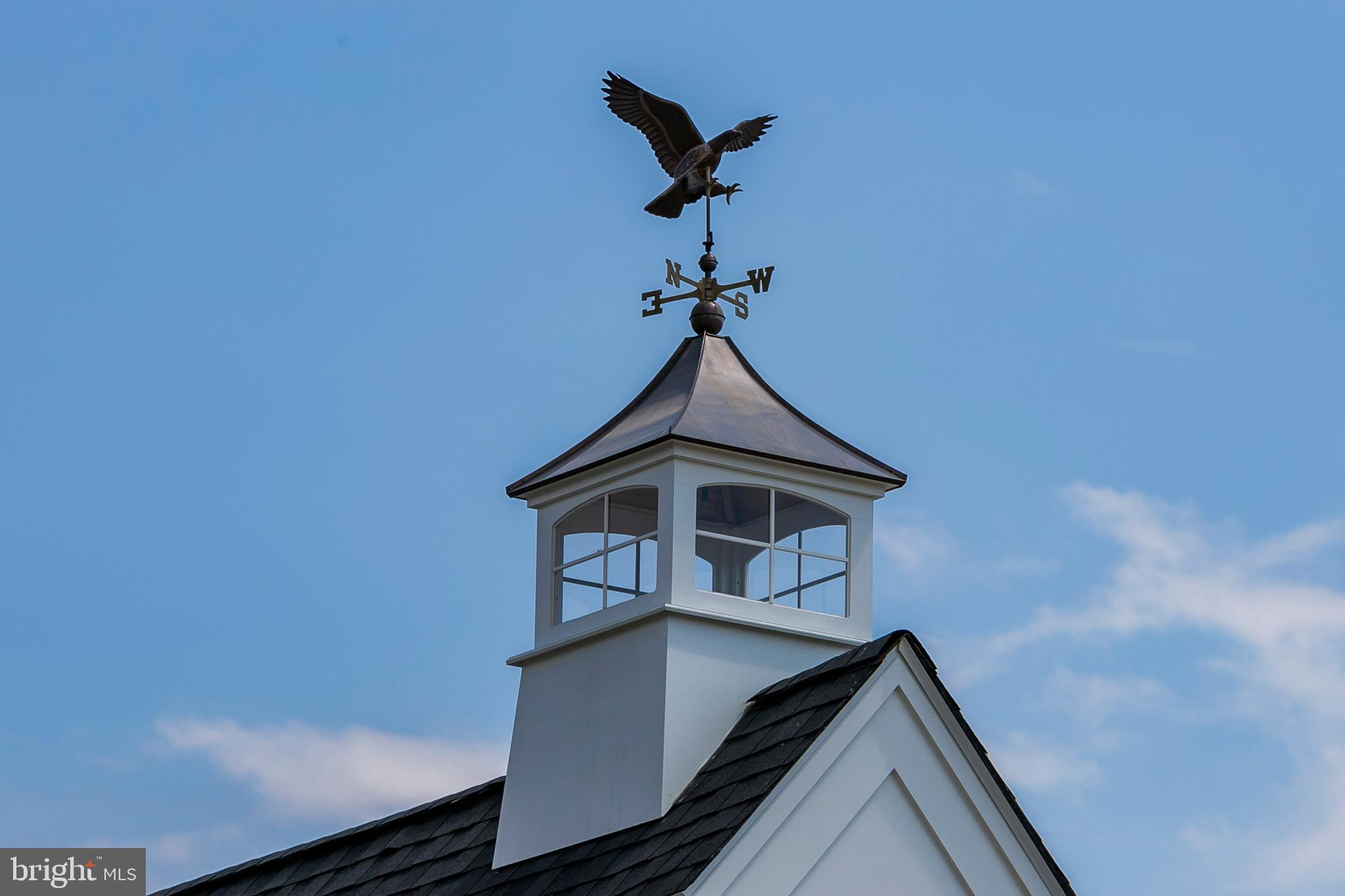 WHITEGATE - Residential