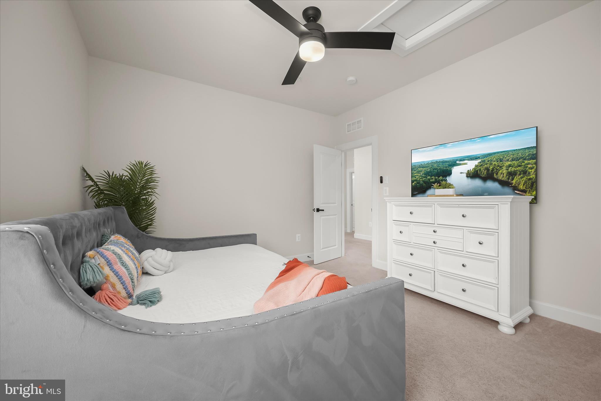 WELLINGTON FARMS - Residential