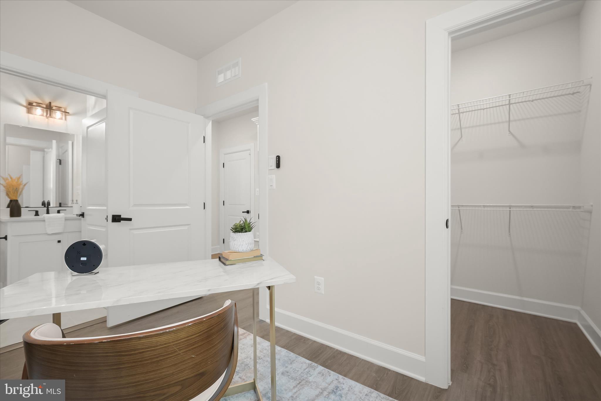 WELLINGTON FARMS - Residential