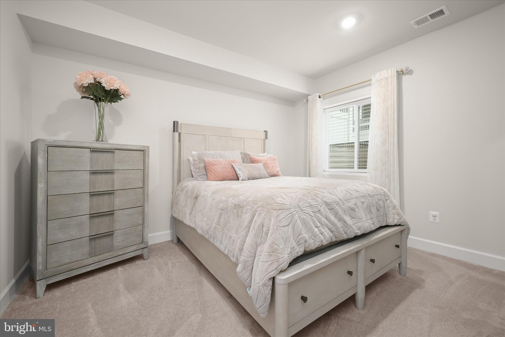 WELLINGTON FARMS - Residential