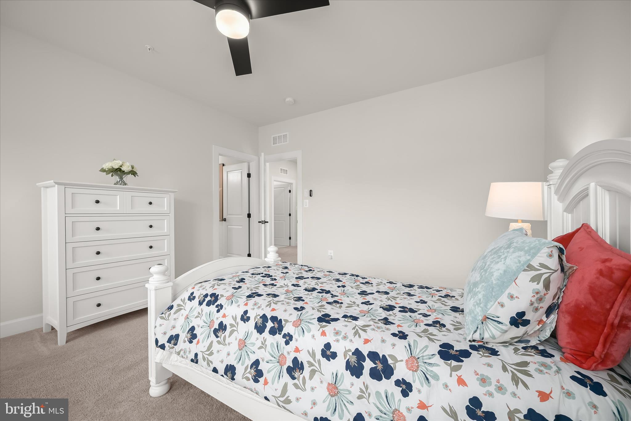 WELLINGTON FARMS - Residential