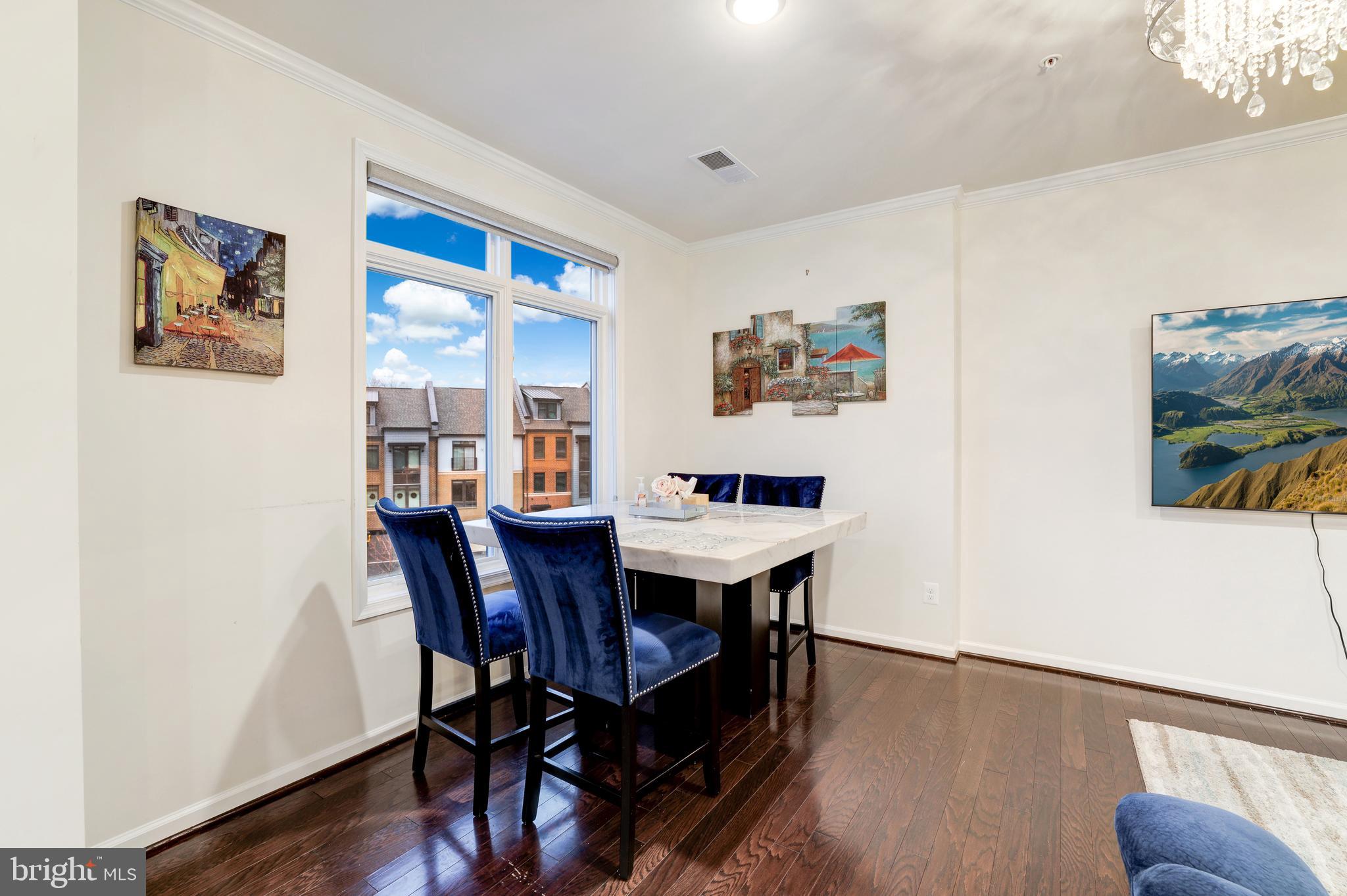 LOFTS AT VILLAGE WALK - Residential