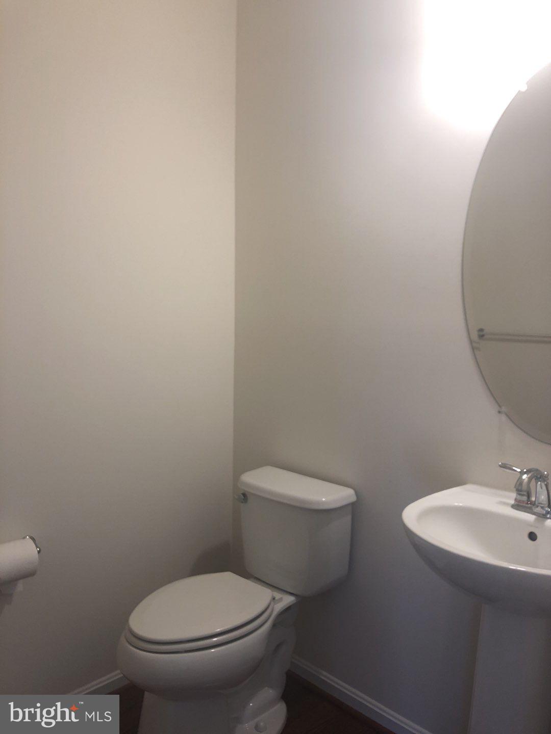 POINTE AT ARUNDEL PRESERVES - Residential Lease