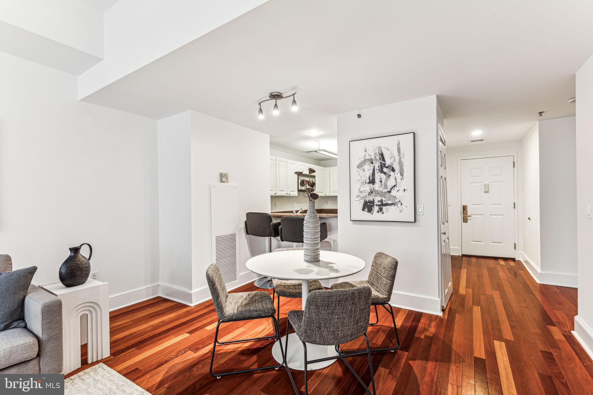 AVENUE OF THE ARTS - Residential Lease