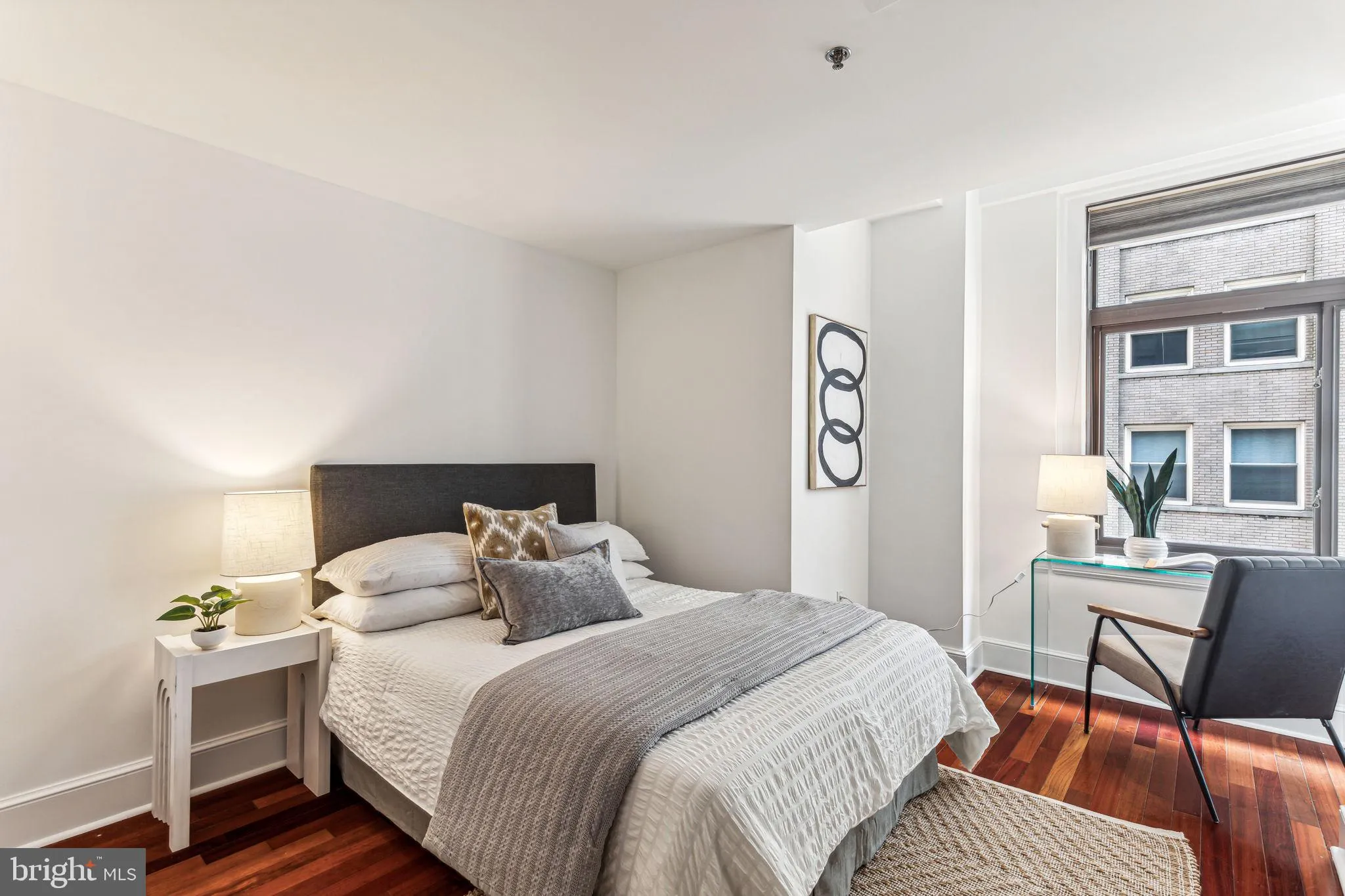 Philadelphia, Pennsylvania 19102, United States, 1 Bedroom Bedrooms, ,1 BathroomBathrooms,Residential,Active,24591