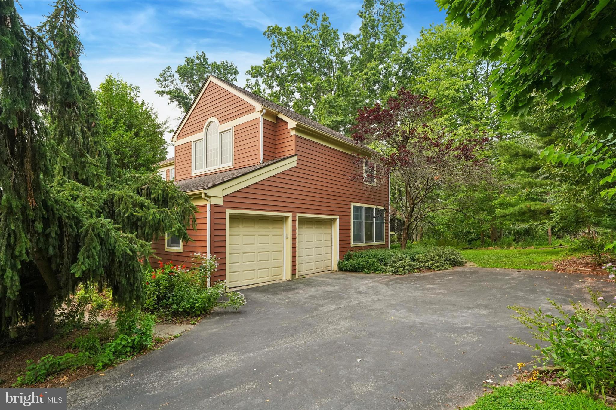 809 IRENIC COURT