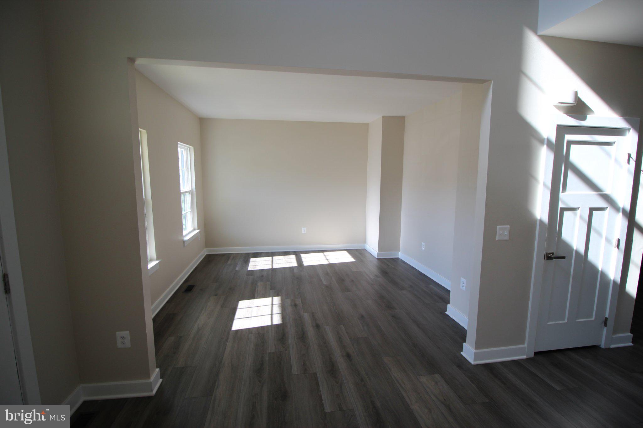 302 PIMA COURT