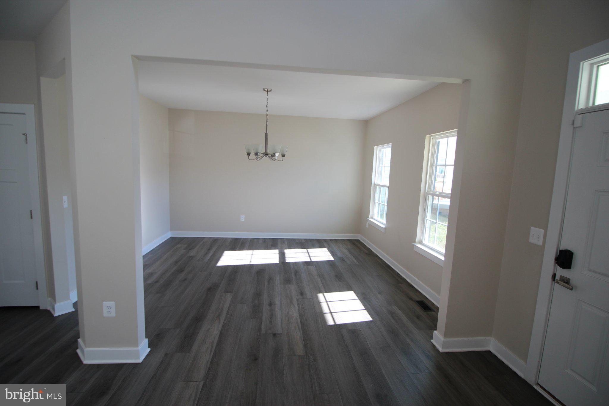 302 PIMA COURT