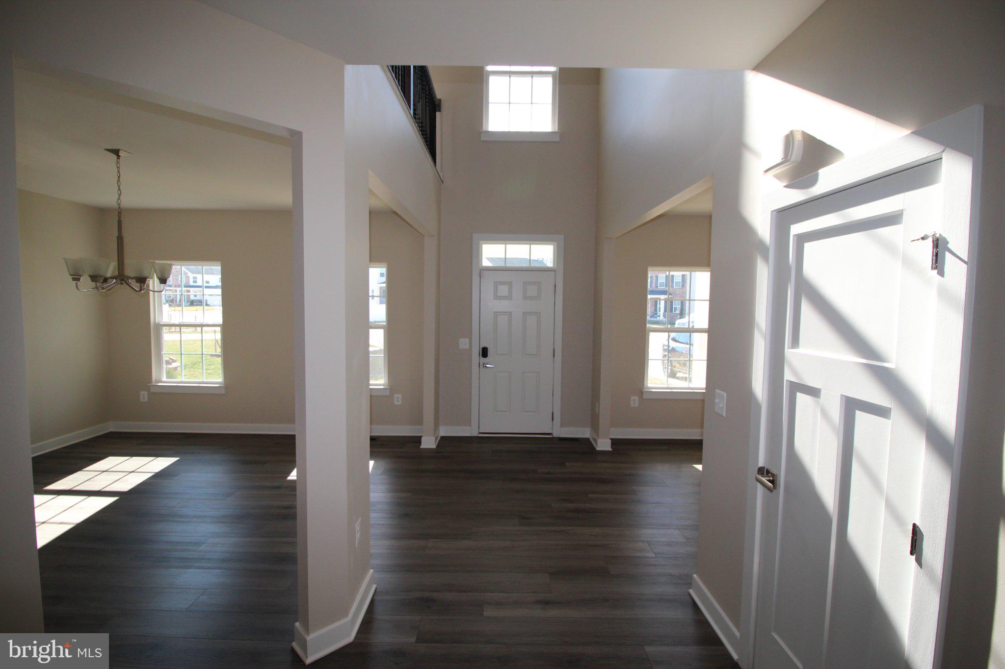 302 PIMA COURT