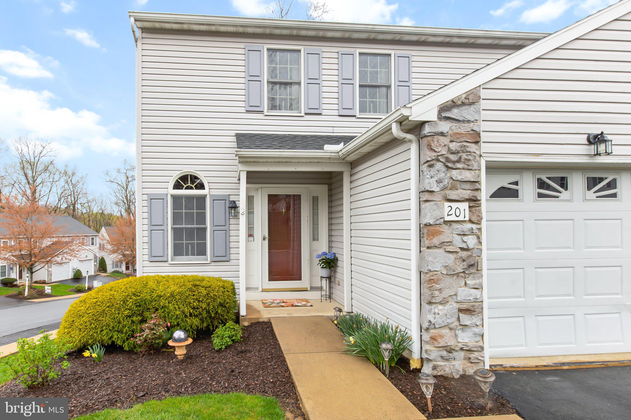 WOODS AT TREETOPS - Residential